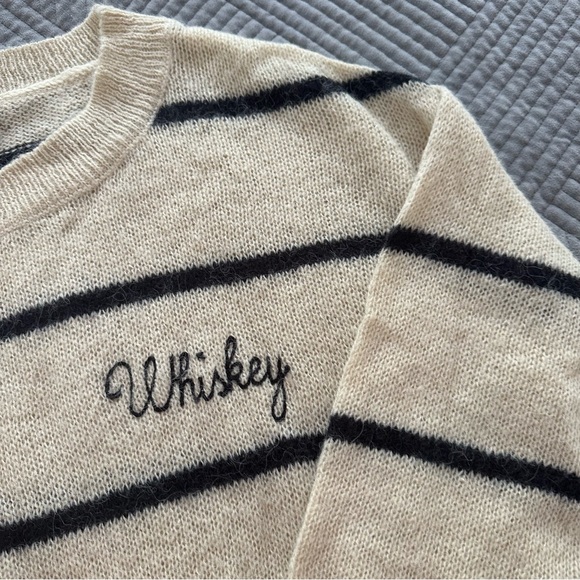 WILDFOX Whiskey Stripe Sweater Sz S - Picture 3 of 9
